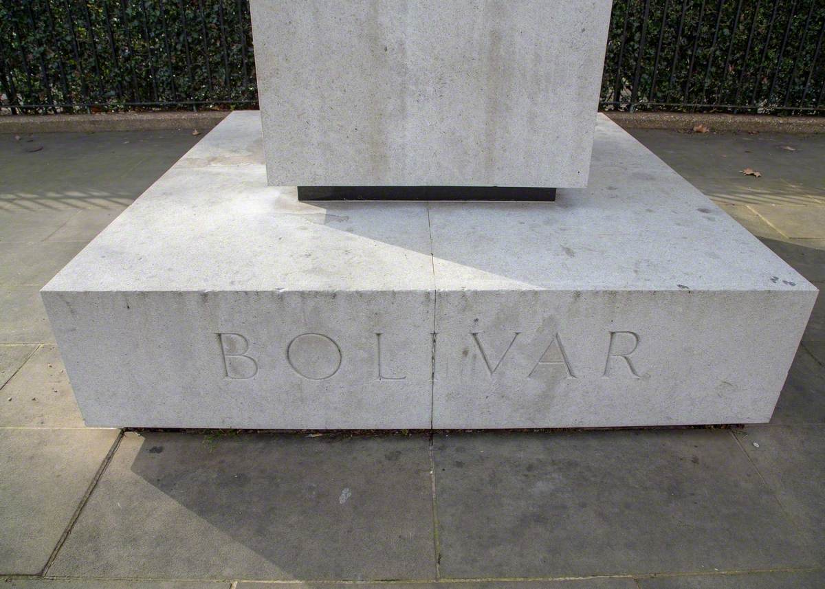 Simon Bolivar (1783-1830). /Nsimon Bolivar Crossing The