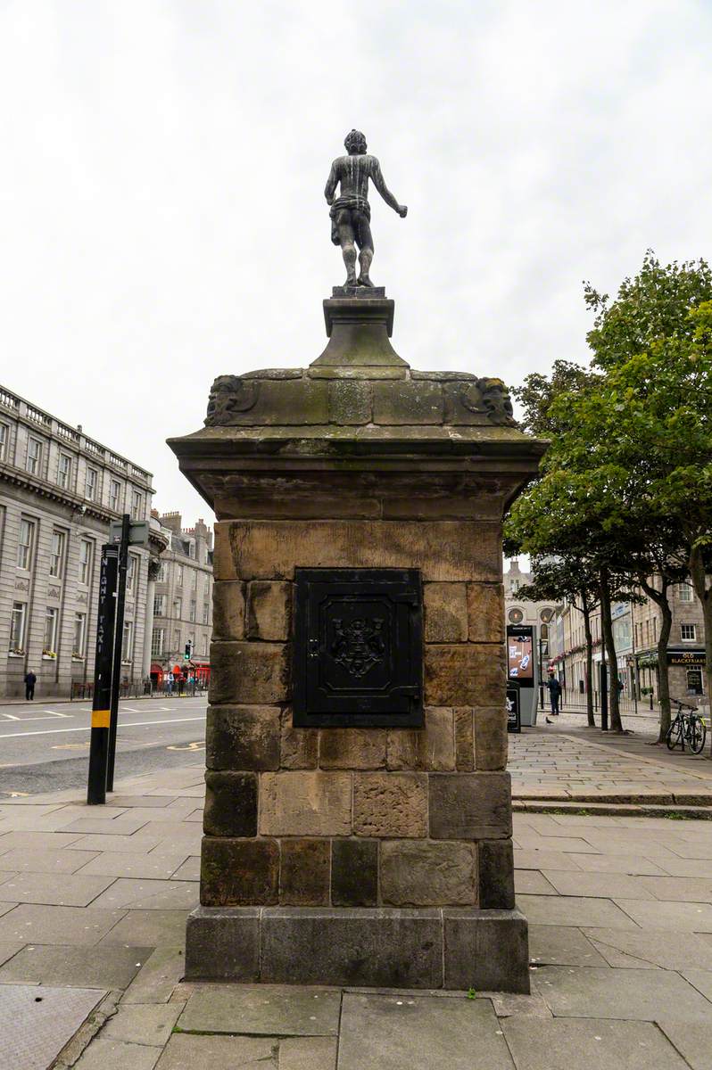 Castlegate Well (The Mannie Well)