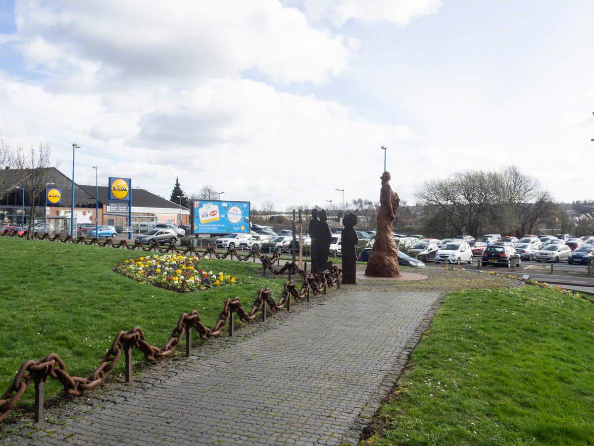 Women Chainmakers Monument