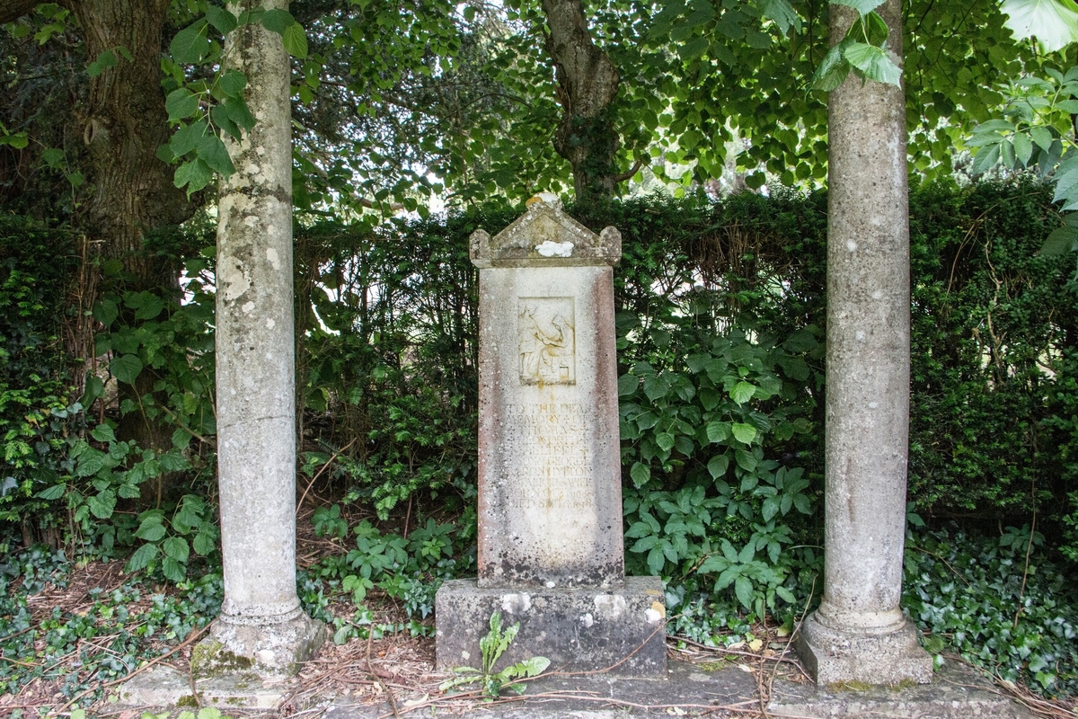 Thomas Hedworth Jolliffe (1900–1918) Monument