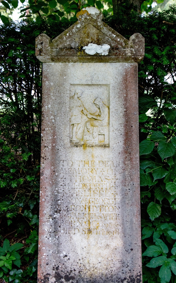 Thomas Hedworth Jolliffe (1900–1918) Monument