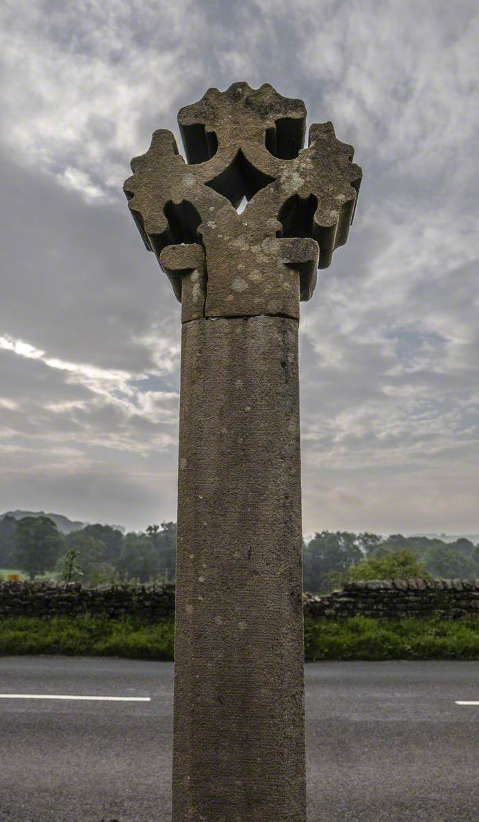 Bolton Peel Cross