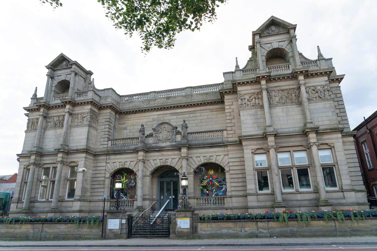 Bury Art Museum and Library