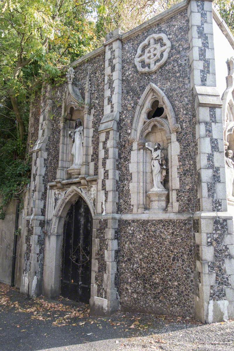 Ray Family Mausoleum