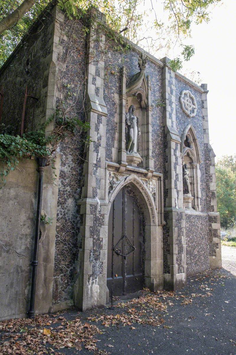 Ray Family Mausoleum