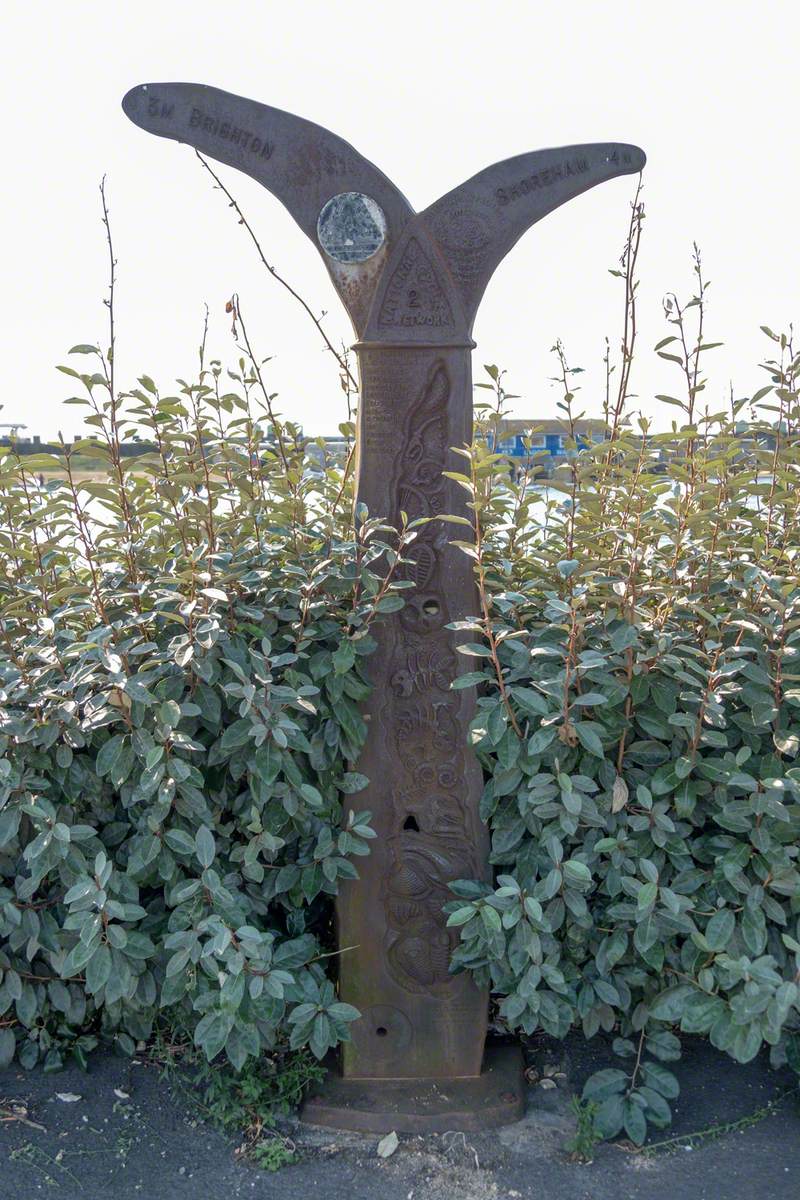 The Fossil Tree (National Cycle Route Marker)