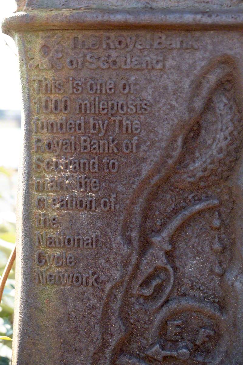 The Fossil Tree (National Cycle Route Marker)