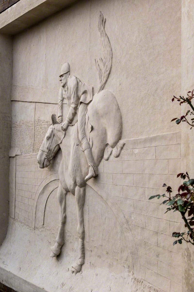 Memorial to Douglas Bunn (1928–2009)