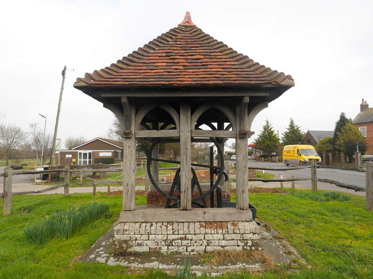 Well House and Pump