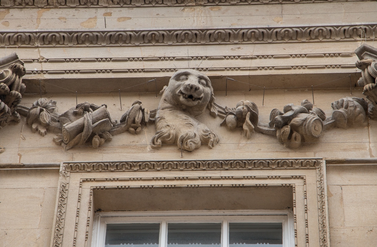 The Exchange: Exterior Carvings, Festoons and Decorations