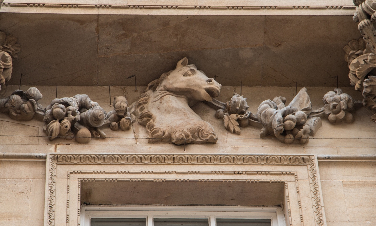 The Exchange: Exterior Carvings, Festoons and Decorations