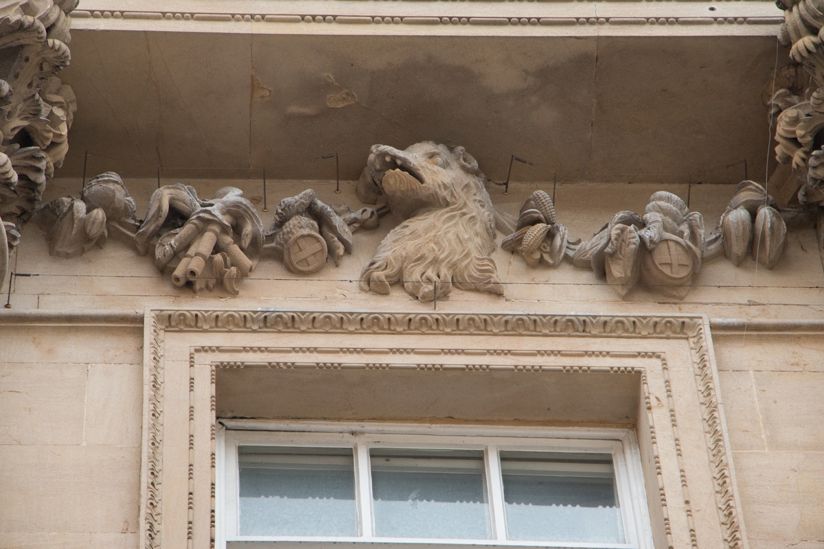 The Exchange: Exterior Carvings, Festoons and Decorations