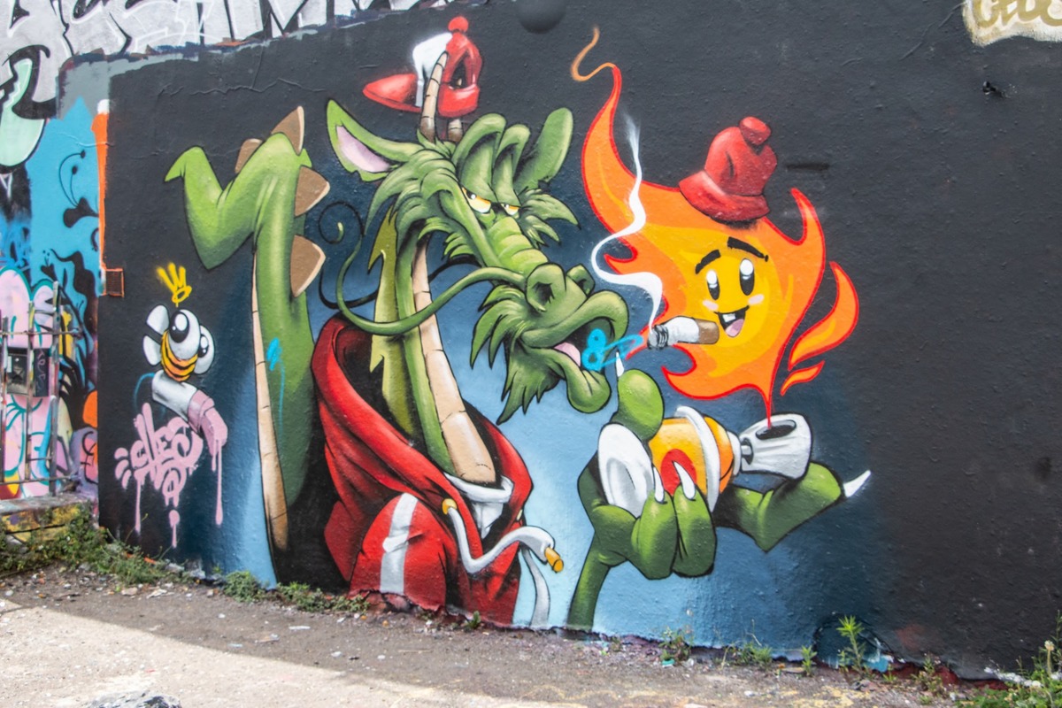 Smoking Dragon