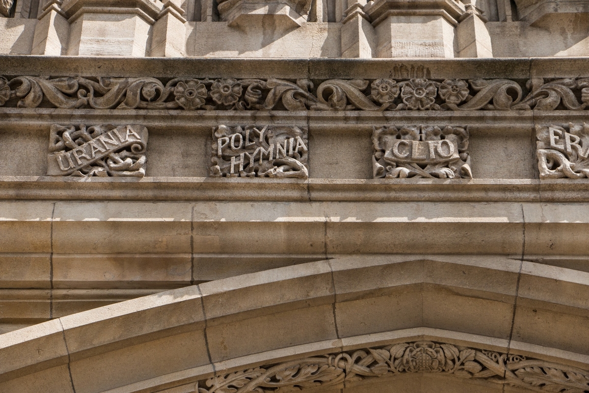 Nine Muses, Wills Memorial Building