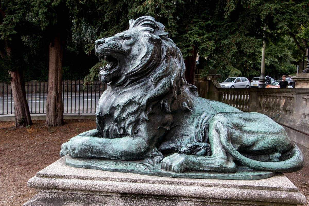 Edward VII Lions