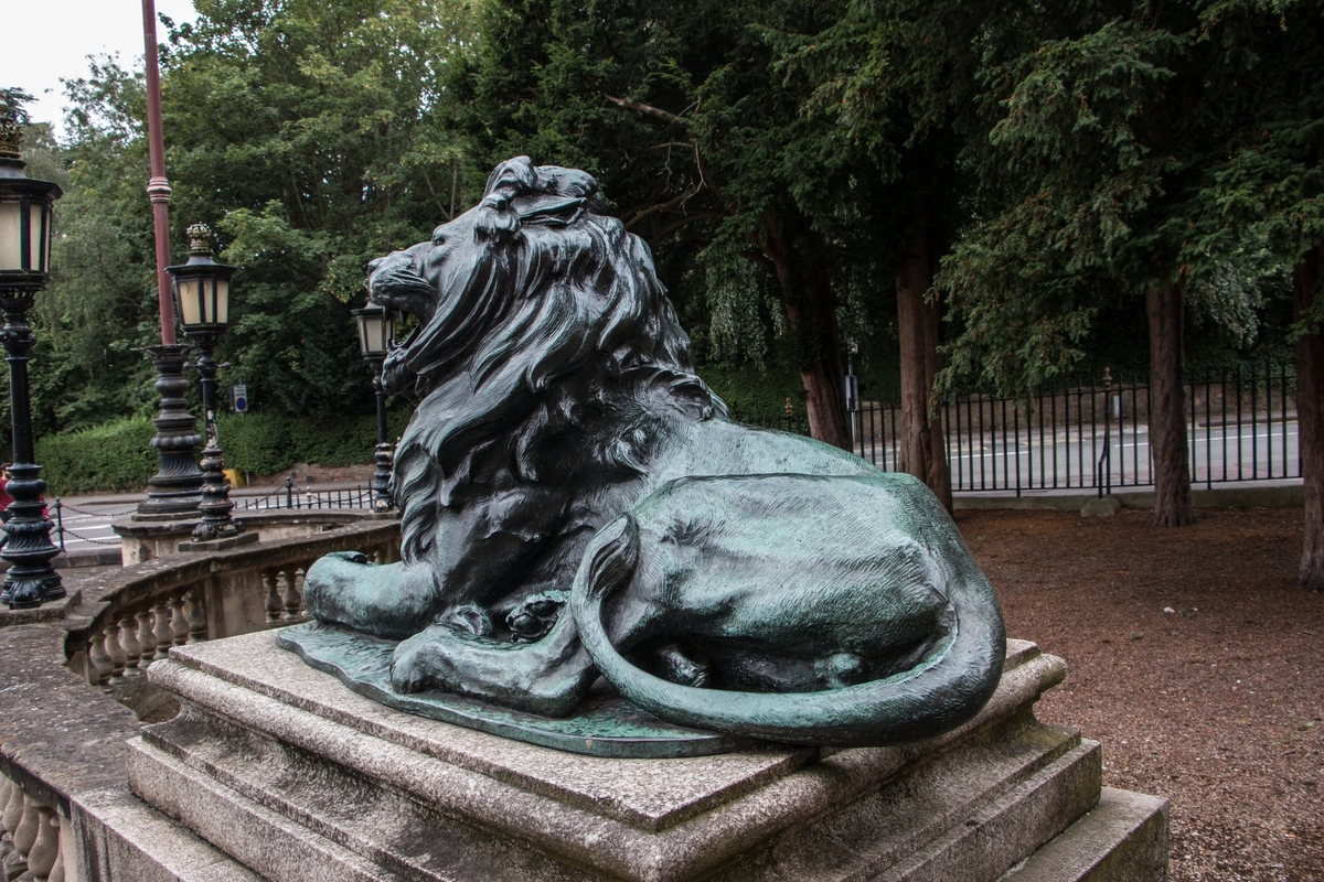 Edward VII Lions