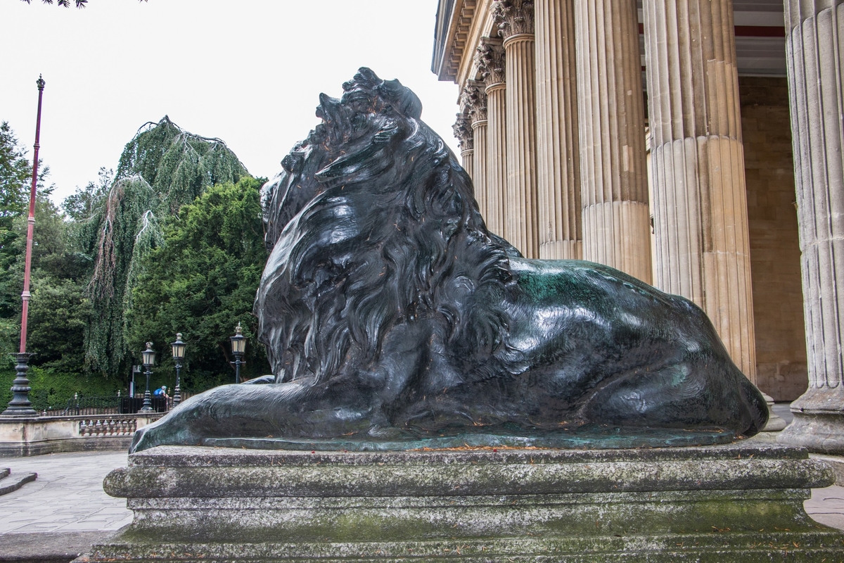 Edward VII Lions