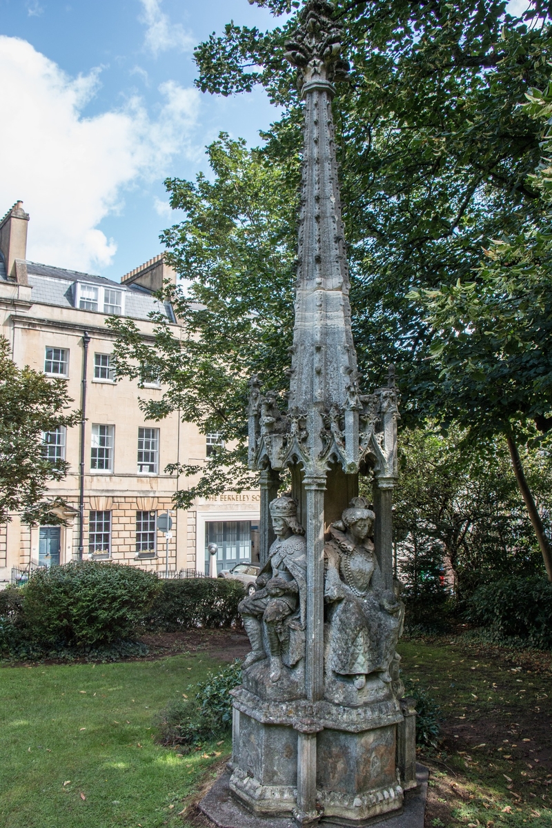 Bristol High Cross (Replica Remnants)