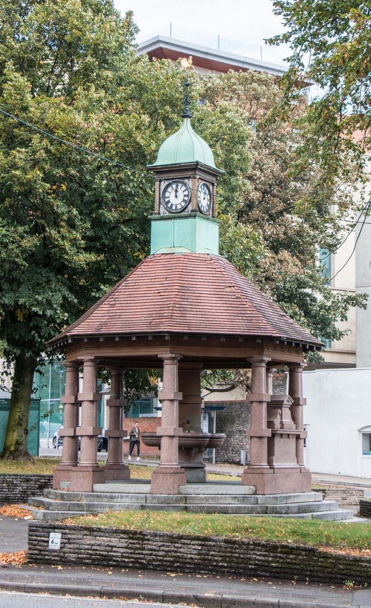 Memorial Fountain and Clock Tower to Urijah Thomas (1839–1901)
