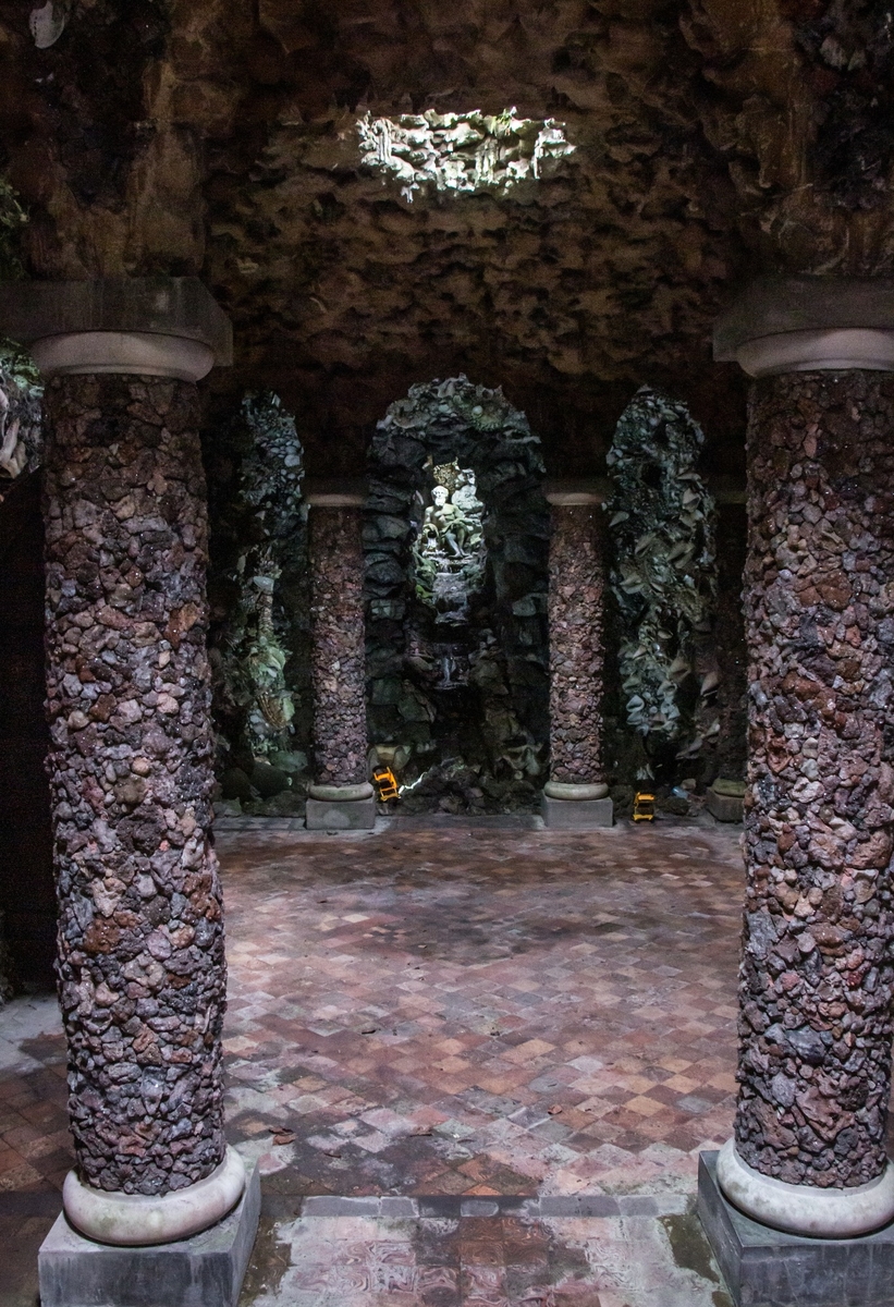 Goldney Grotto, River God and Two Lions