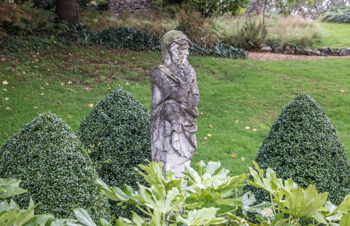 Classical Figure