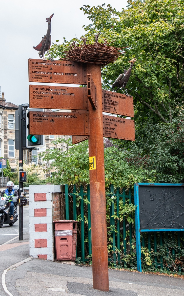 Bird's Nest Fingerpost