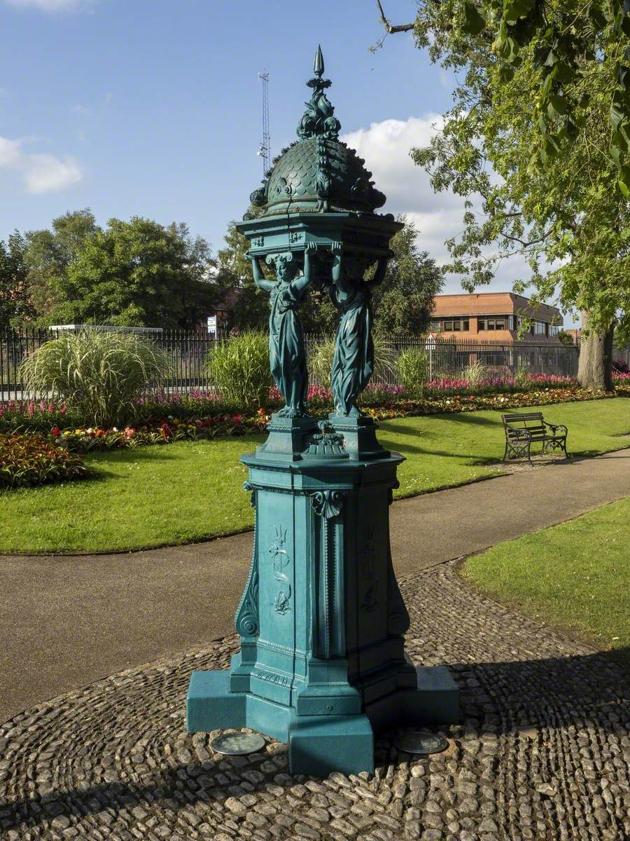 Wallace Drinking Fountain Art UK