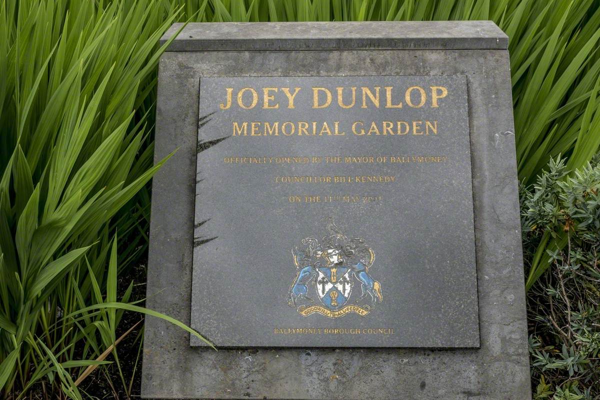 Joey Dunlop (1952–2000)