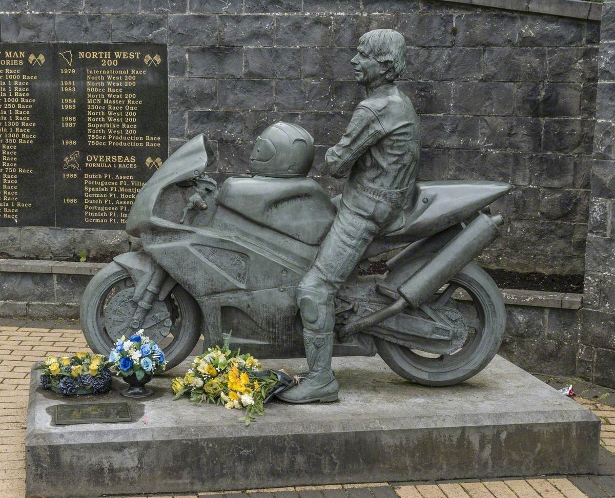 Joey Dunlop (1952–2000)