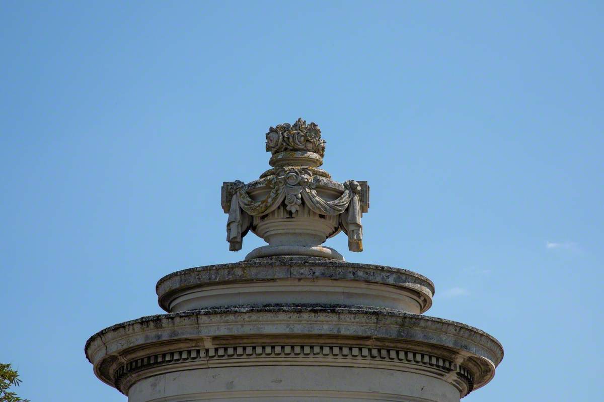 Sir Daniel Cooper Memorial Fountain