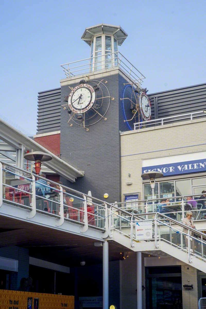 Willows Clock