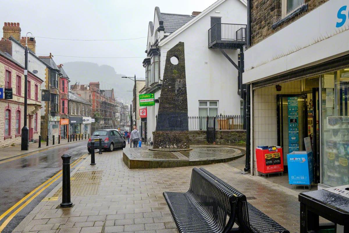 Tonypandy Column