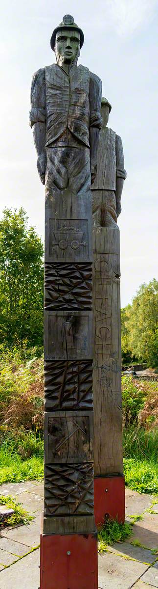 Miner Memorial (Totems)