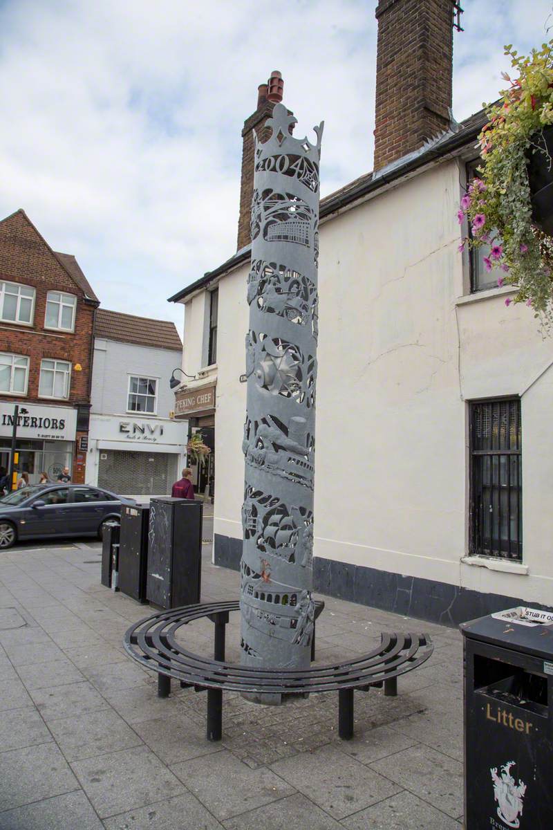 Brentwood Heritage Column