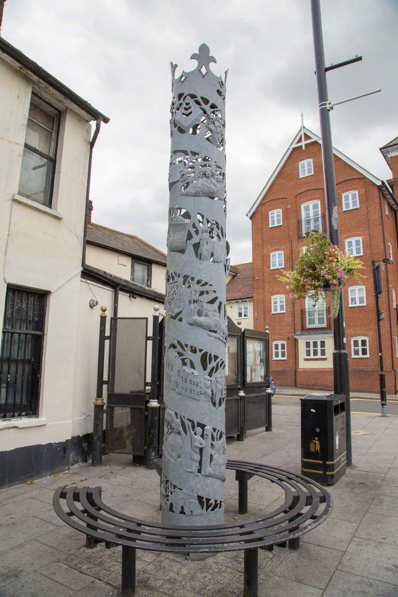 Brentwood Heritage Column