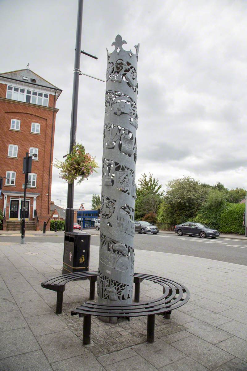 Brentwood Heritage Column