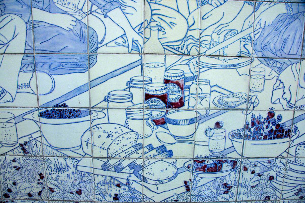 Tiptree Picnic Mural