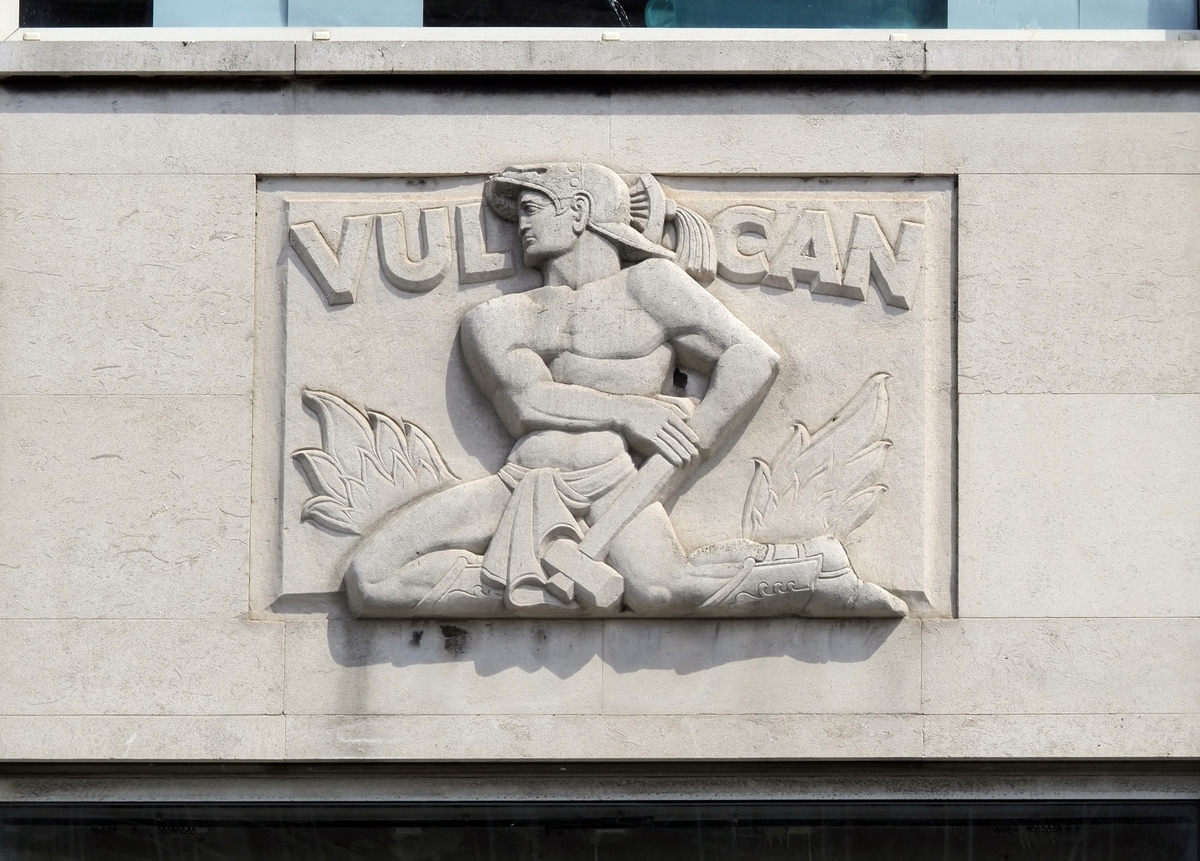 Croydon College Façade Reliefs