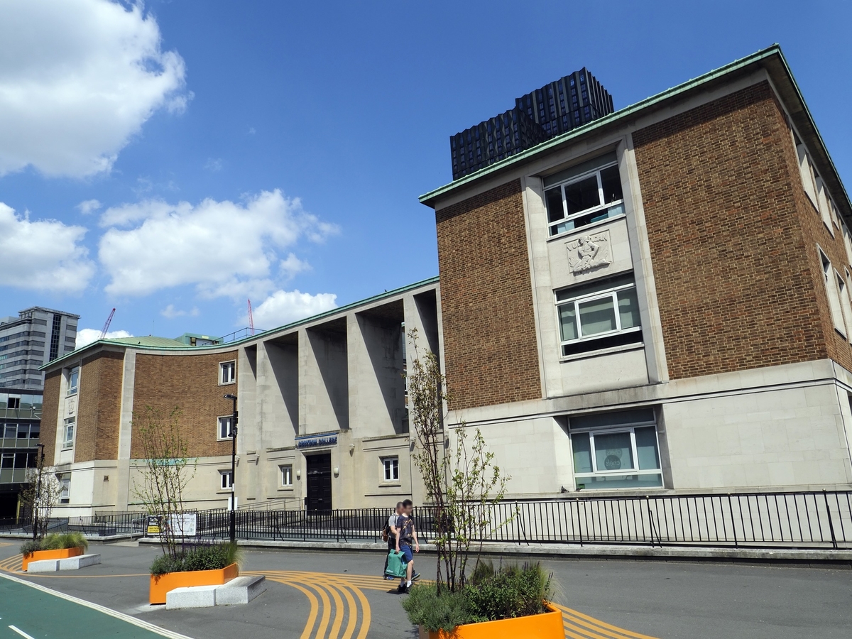 Croydon College Façade Reliefs