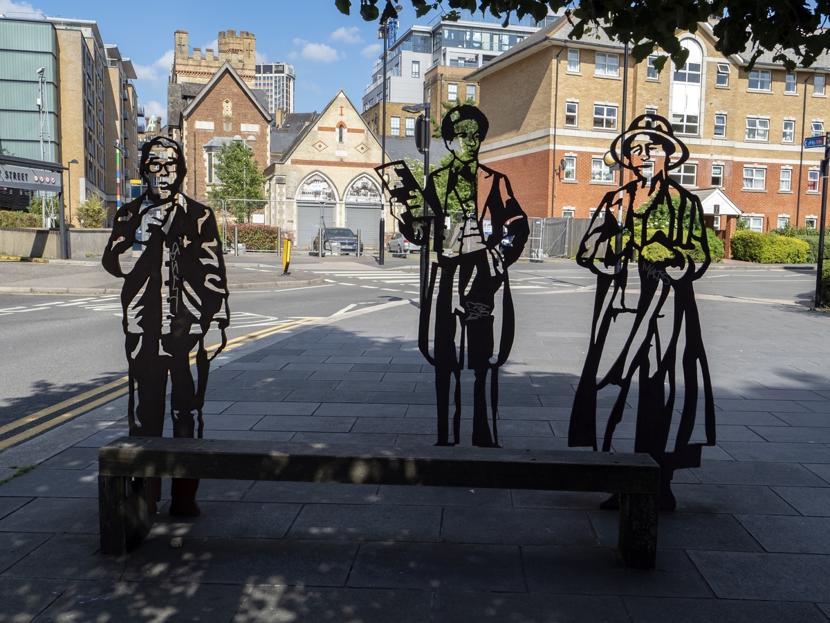 Sustrans Portrait Bench: Dame Peggy Ashcroft (1907–1991), Samuel Coleridge-Taylor (1875–1912) and Ronnie Corbett (1930–2016)