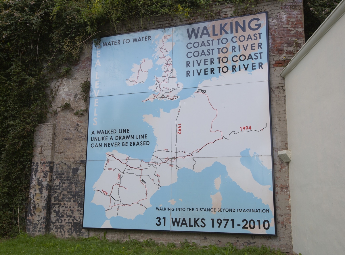 31 Walks from Water to Water 1971–2010 (Made in Western Europe)
