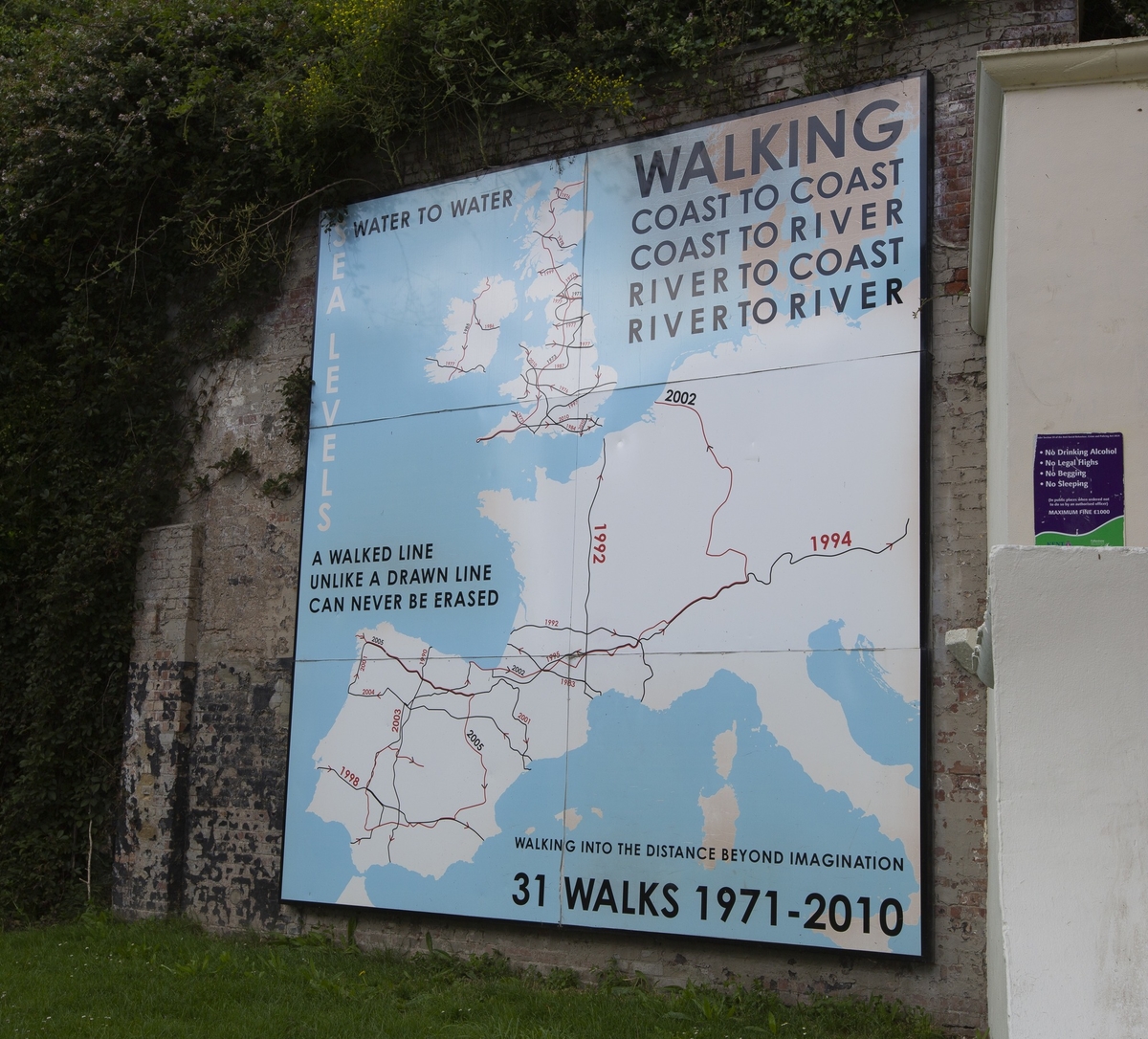 31 Walks from Water to Water 1971–2010 (Made in Western Europe)