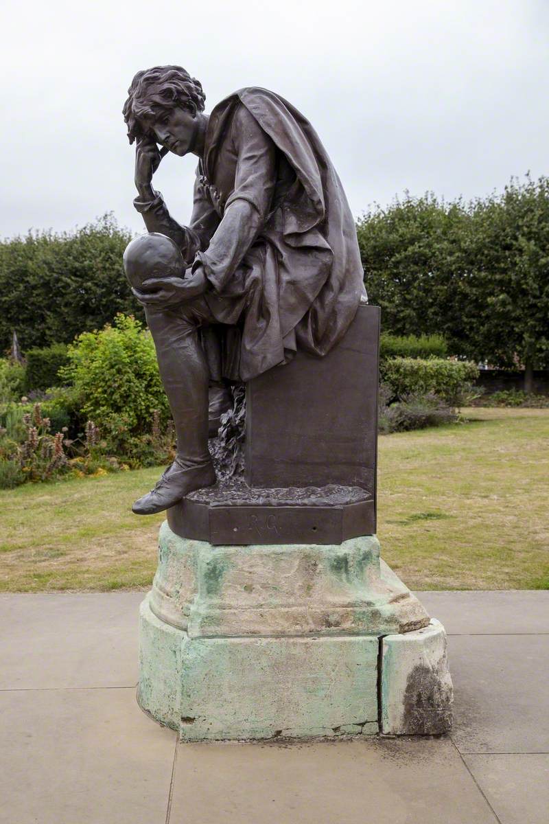 Gower Memorial (Falstaff, Hamlet, Lady Macbeth, Prince Hal)