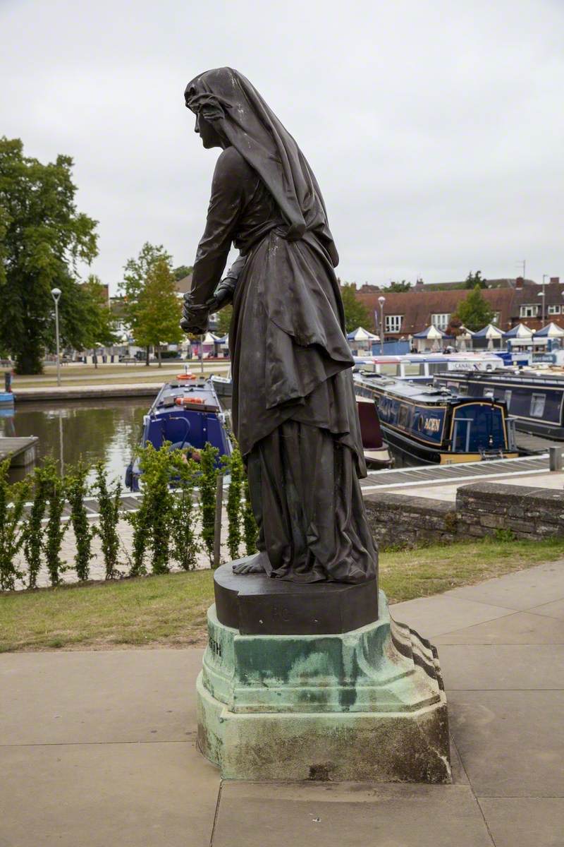 Gower Memorial (Falstaff, Hamlet, Lady Macbeth, Prince Hal)