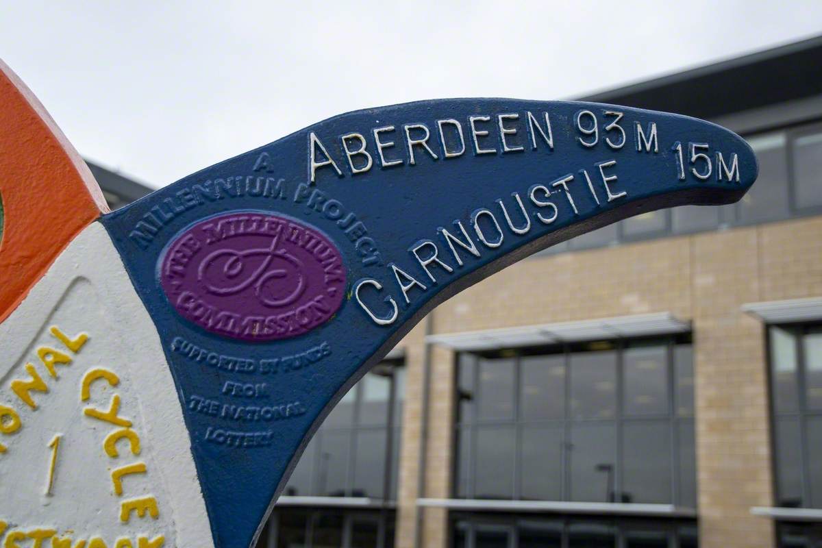 The Fossil Tree (National Cycle Network Millennium Marker)