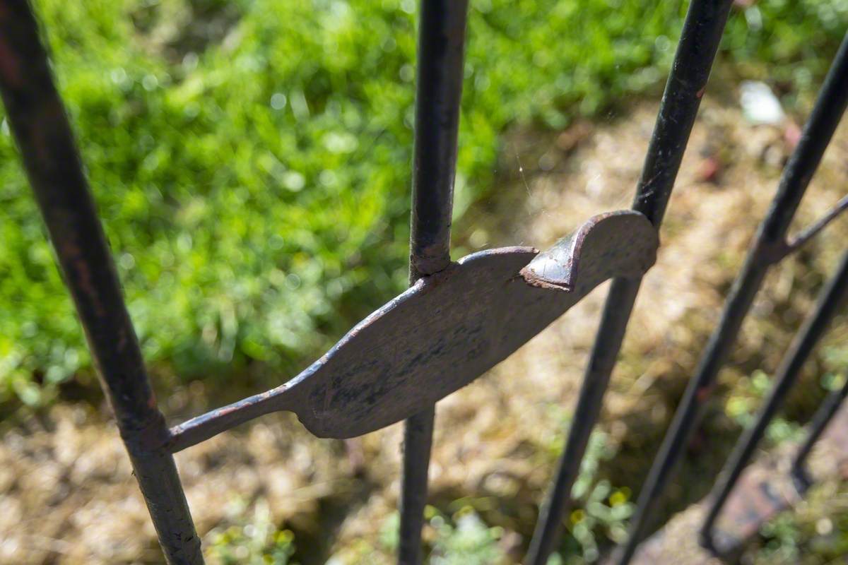 Beechwood Sign and Railings