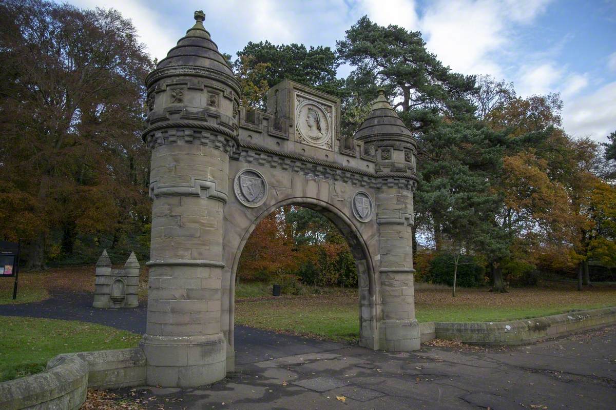 Reres Park Archways