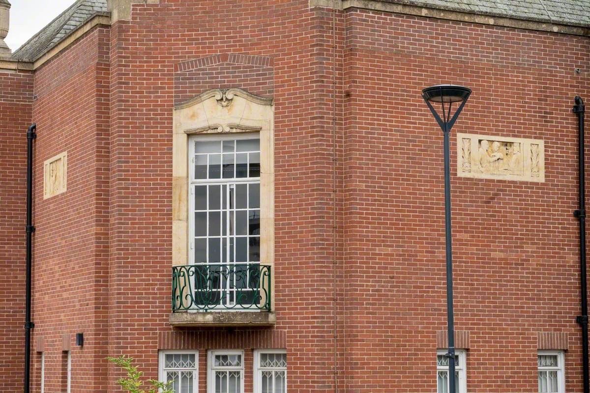 Façade of Former Magistrates Court