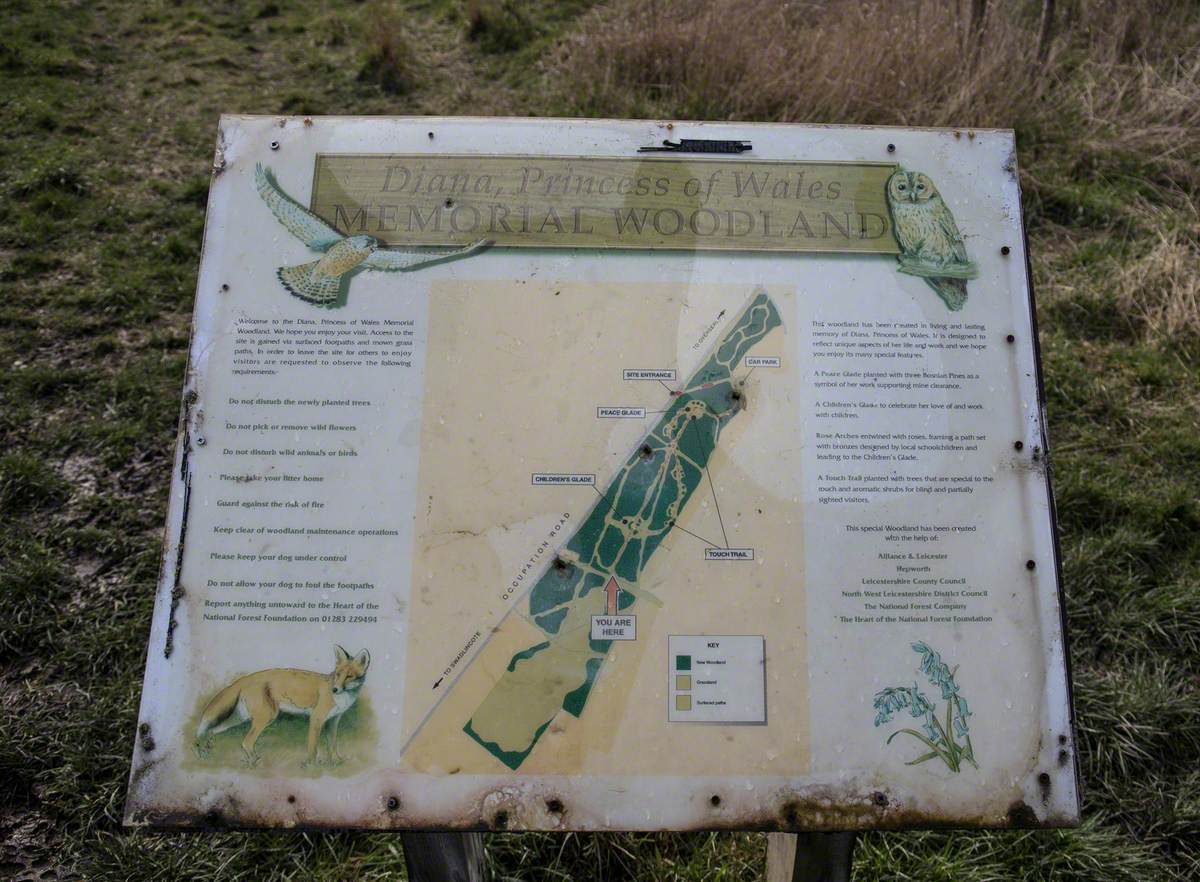 The Woodland Memorial to Diana Princess of Wales: Rose Arches