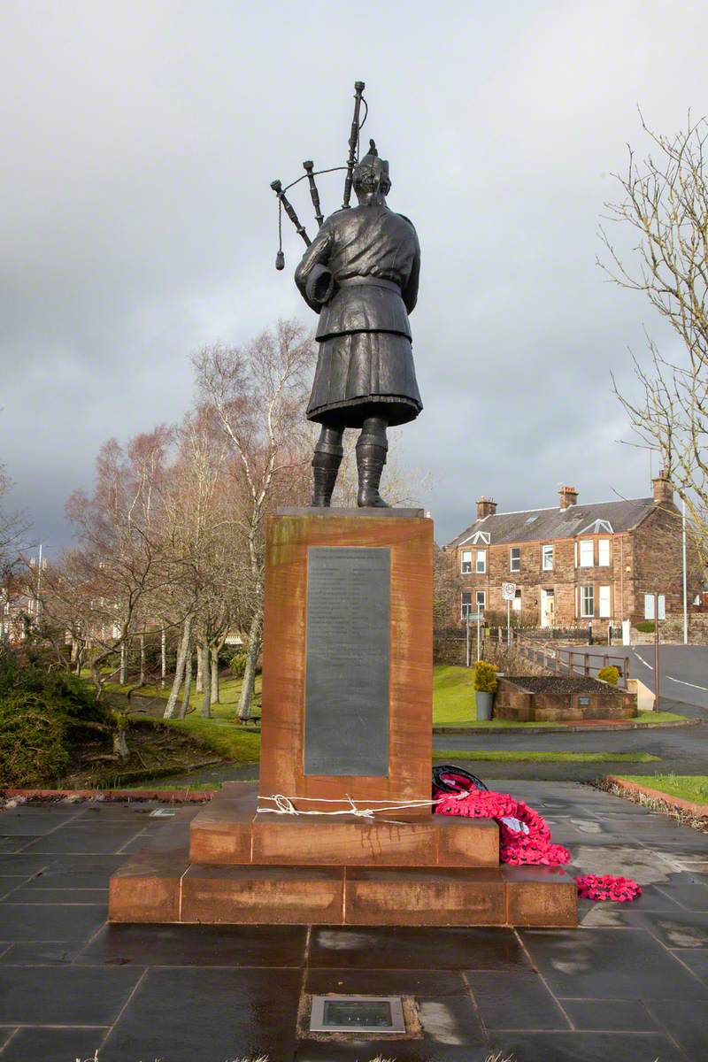 Sanquhar Waird War Memorial (New Memorial)